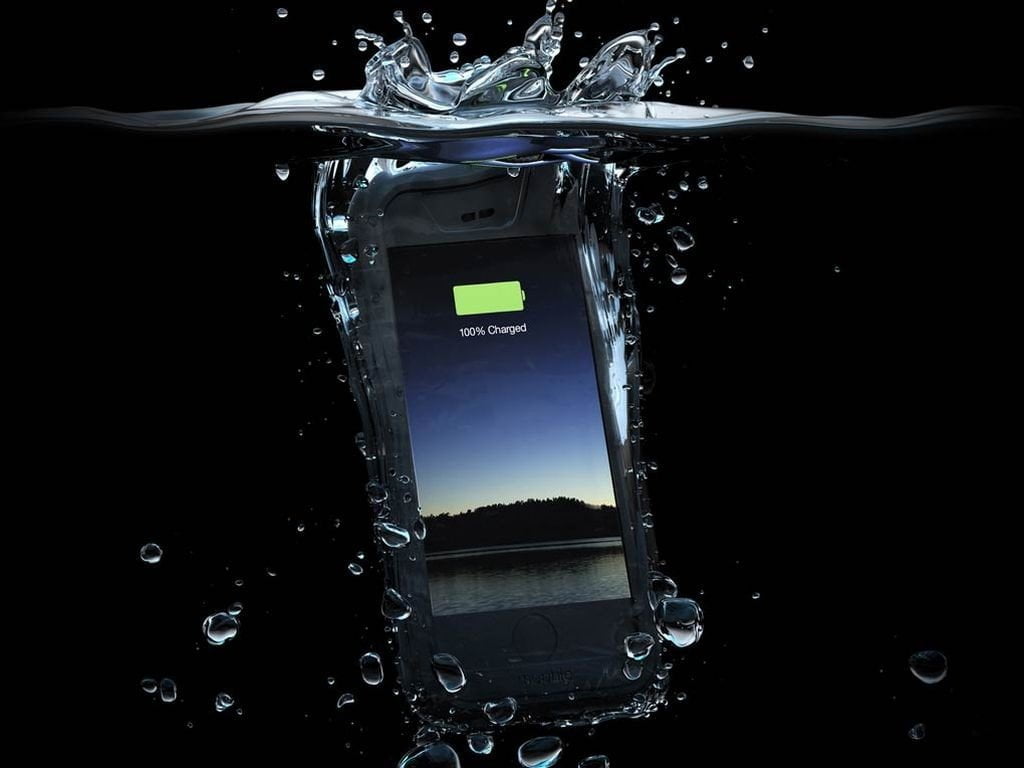mophie-waterproof-iphone-6-case