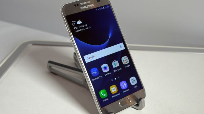 DE Galaxy S7 zoals getoond op het Mobile World Congress 2016